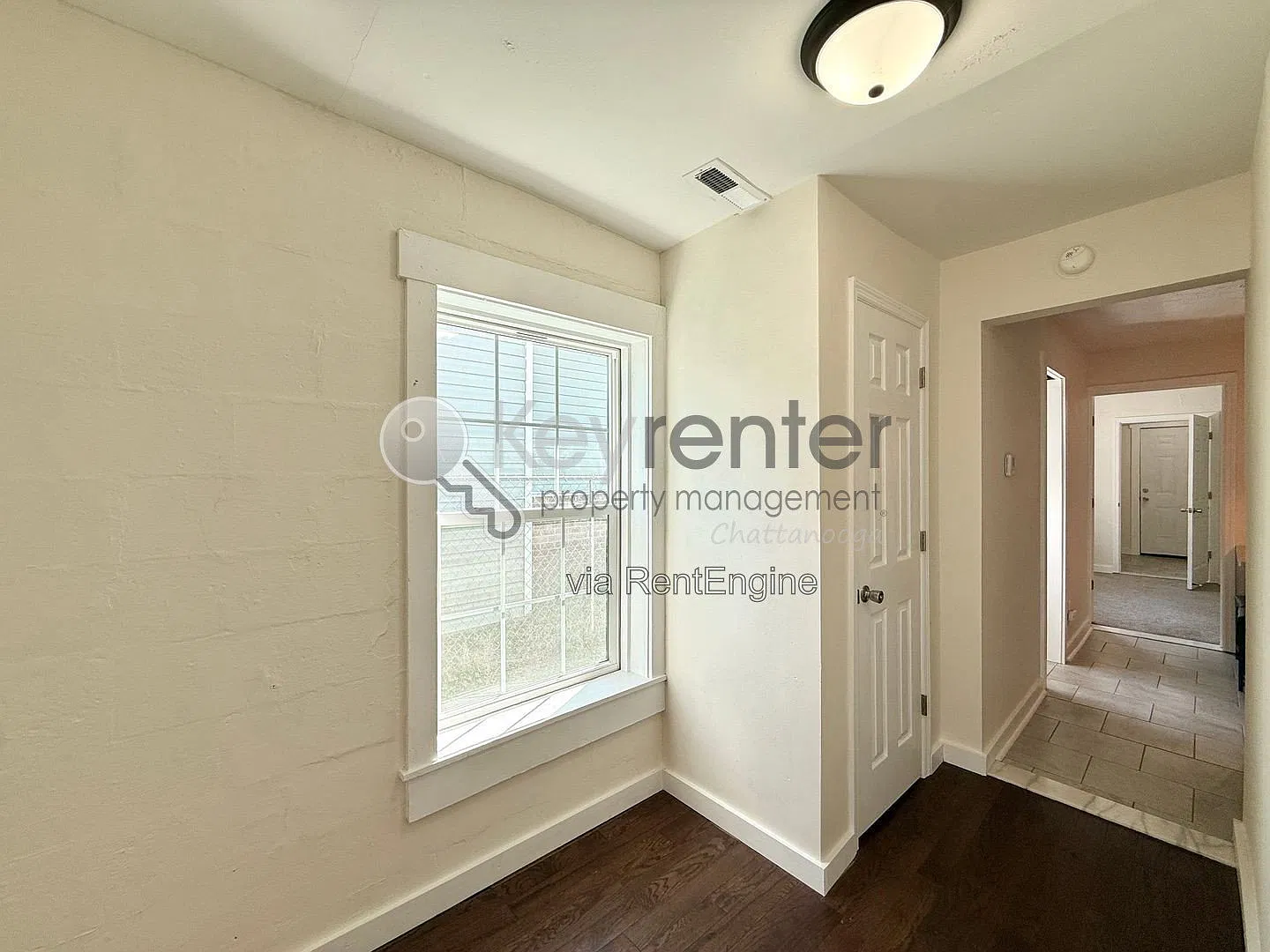 1 bed, 2.0 bath, $1,100 — Photo 4