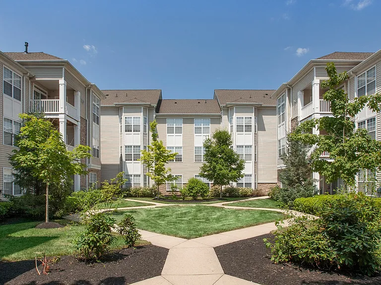 The Mews at Princeton Junction — Photo 30