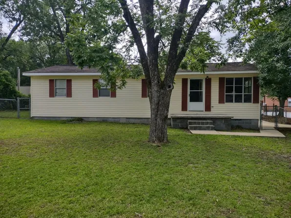112 Rogers St, Buena Vista, GA 31803