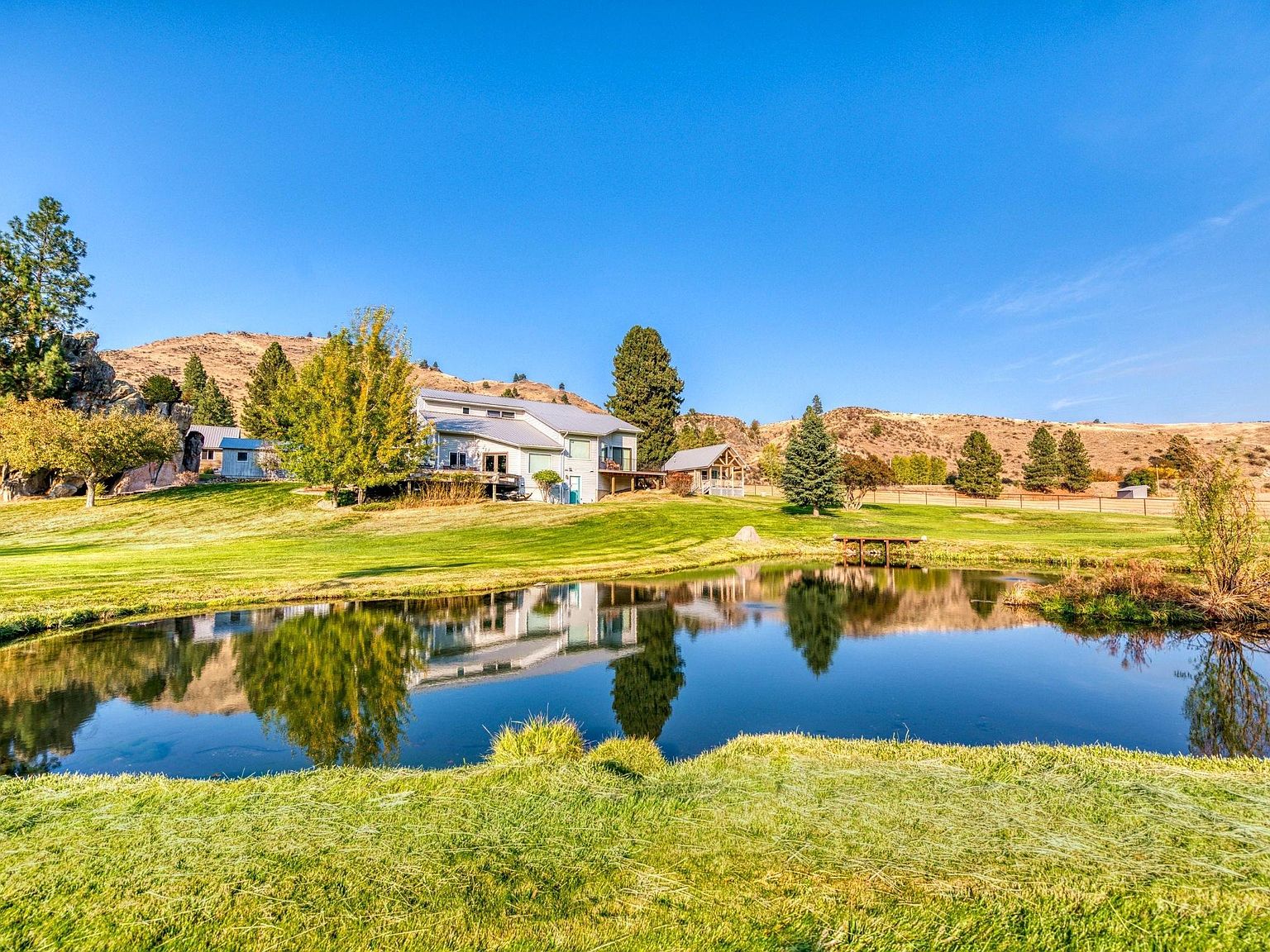 1741 Sleeping Child Rd, Hamilton, MT 59840 Zillow