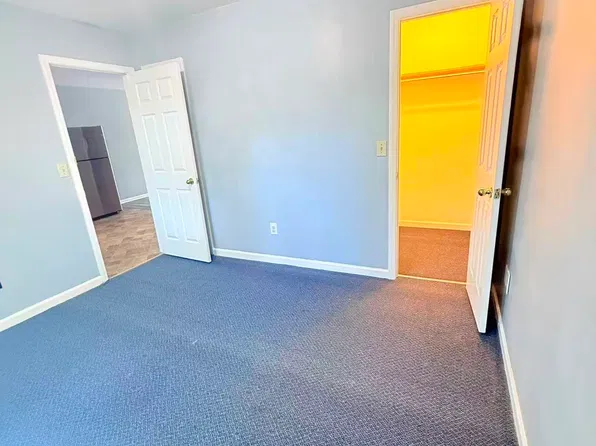 1010 Trammell St APT 3, Dalton, GA 30720