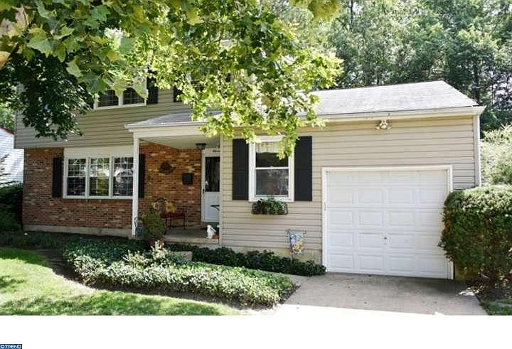 1st image of 11 Anita Dr