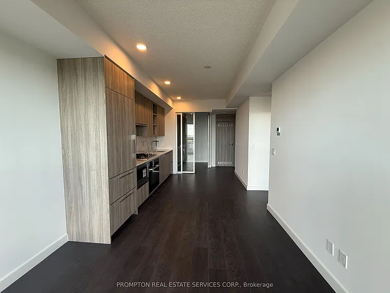 18 Esther Shiner Blvd #3206 — Photo 11