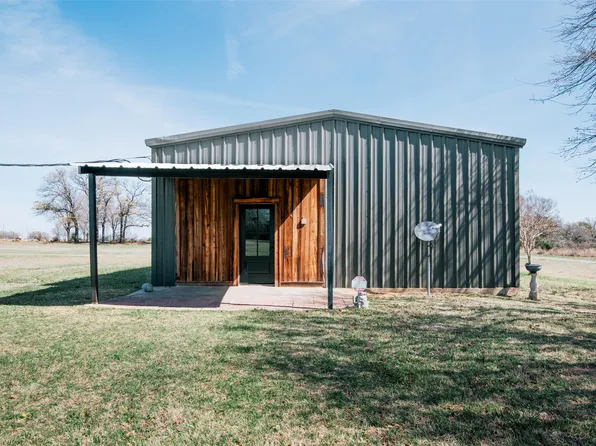 8751 Fm 677 N, Saint Jo, TX 76265