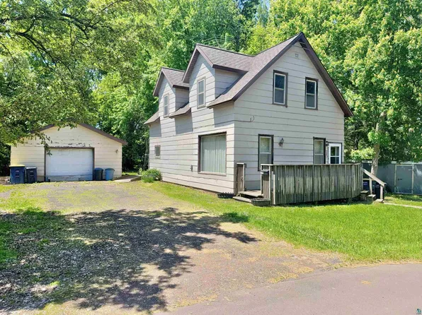 109 12th Ave E, Ashland, WI 54806