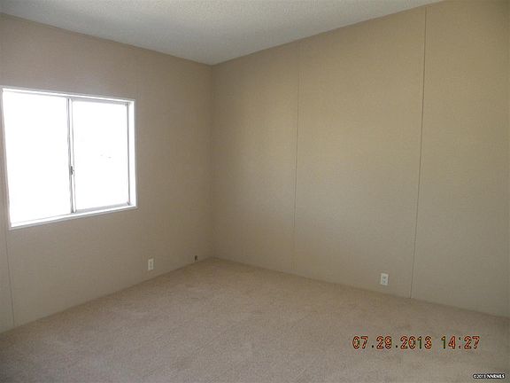 4th image of 6 Agate Circle Dr