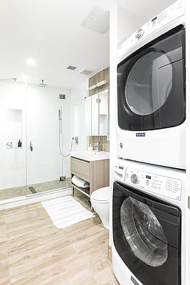 Rented by Compass | media 21