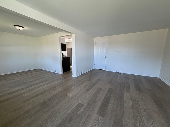2nd image of 378 Delaware St
