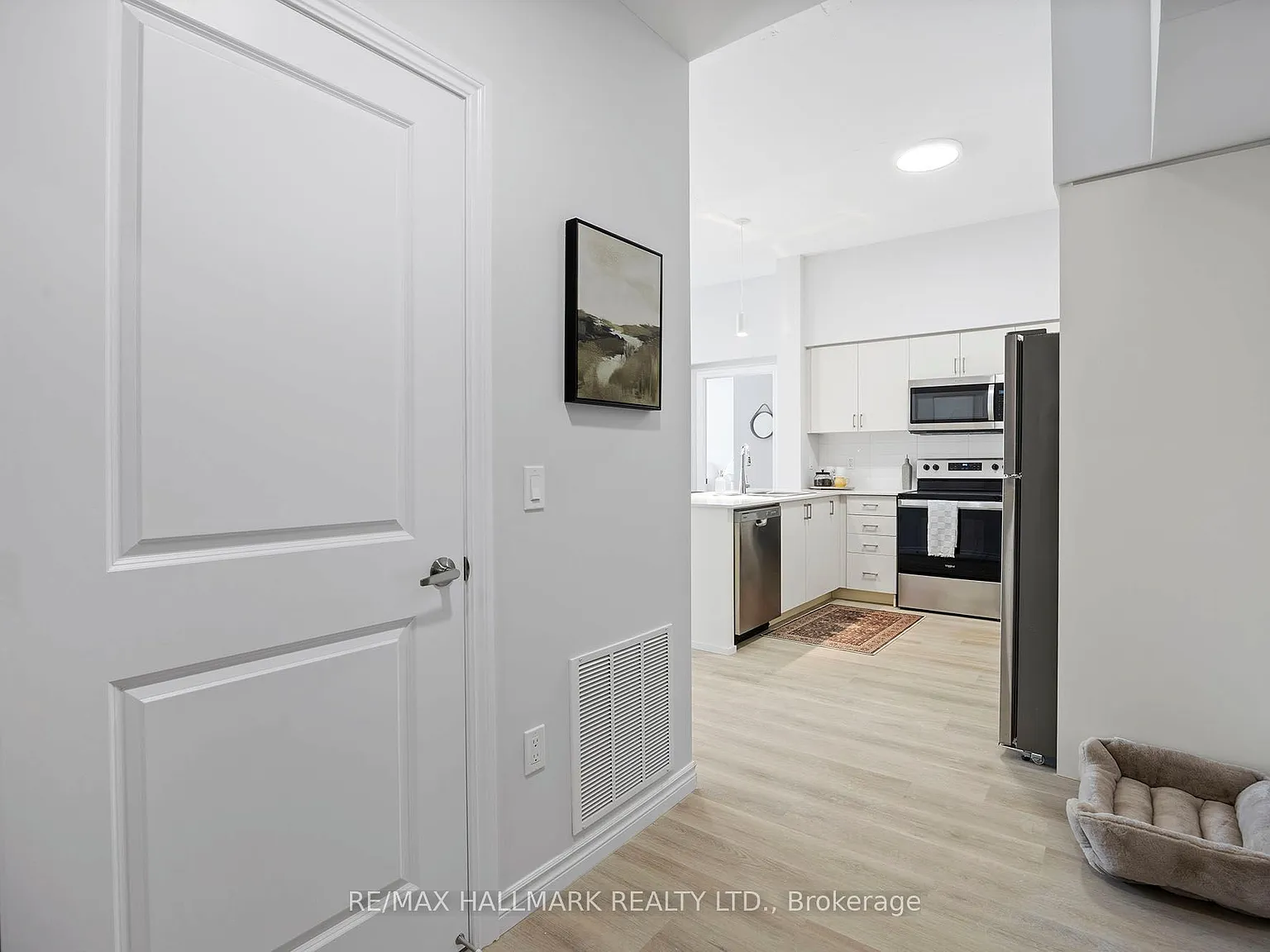 4 bed, $3,449 — Photo 3