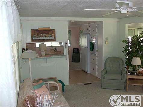2nd image of 2746 Teakwood Blvd