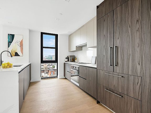 3rd image of 11 Hancock Pl APT 907