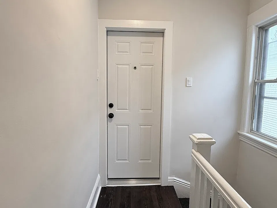 46 High St #2