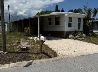 848 Oakwood Dr, Tarpon Springs, FL 34689