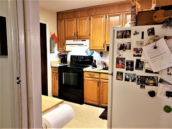 3rd image of 2414 Brentwood Pl