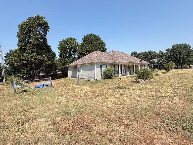 1810 W Marigold Dr — Photo 27