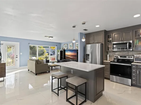 11305 NW 38th Street, Coral Springs, FL 33065