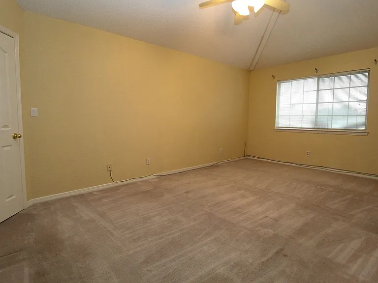 1984 Paseo Granada Ln — Photo 31