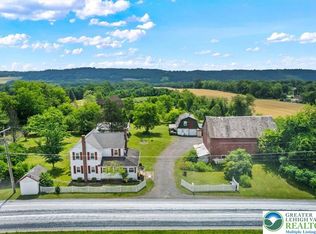 7590 Pohopoco Dr, Kunkletown, PA 18058