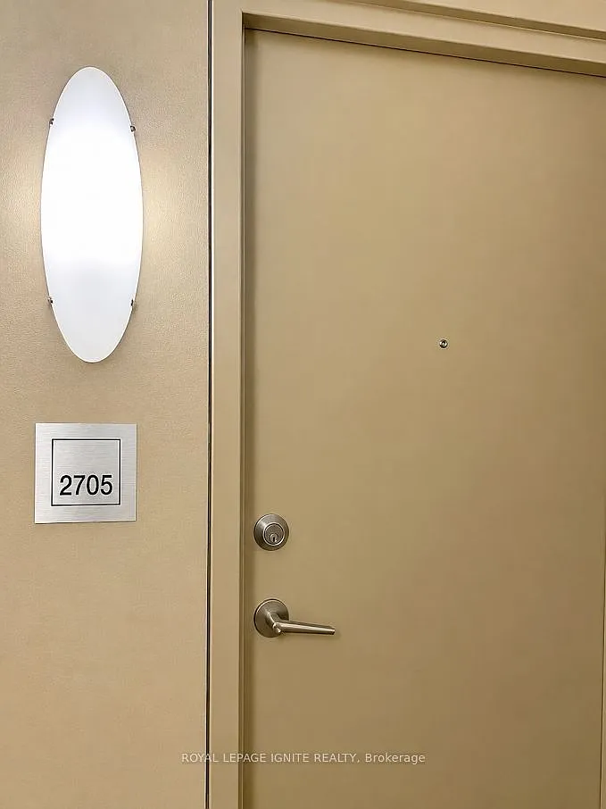 2 bed, $2,400 — Photo 4