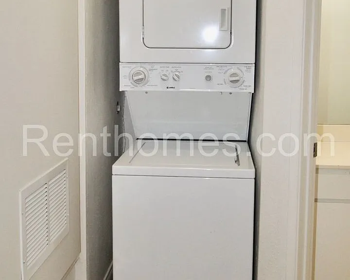 9916 Scripps Westview Way #264 — Photo 7