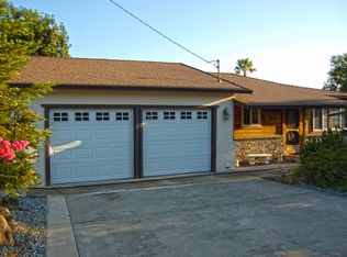 1325 Mistletoe Ln, Redding, CA 96002