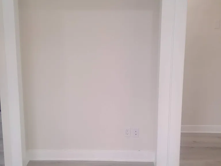 5347 Monroe St #6 — Photo 6