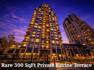 202 Burnhamthorpe Rd E #302, Mississauga, ON L5A3R8