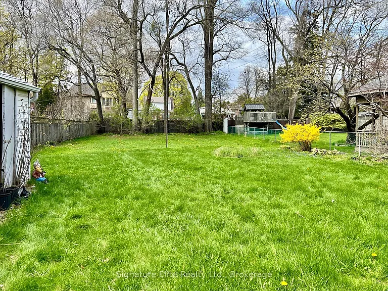 34 Ovida Ave #UPPER — Photo 19