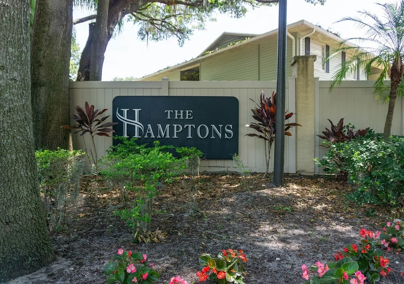 Hamptons — Photo 2