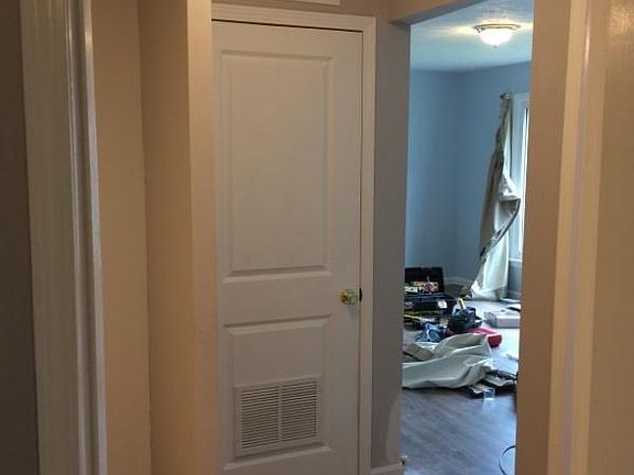 2nd image of 11717 McGowan Ave