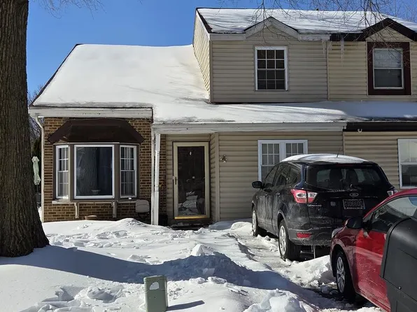 4 Berkely Way, New Castle, DE 19720