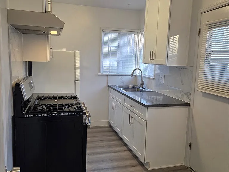 356 S Sierra Madre Blvd #360 — Photo 5