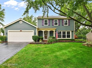 2150 Countryside Cir, Naperville, IL 60565