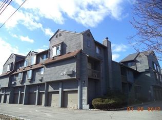 309 Main St APT 11, Belleville, NJ 07109