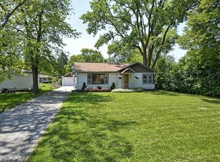 207 E Rust Trl, Willow Springs, IL 60480