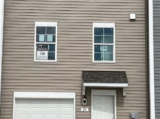 21 Andover Ct, Bunker Hill, WV 25413