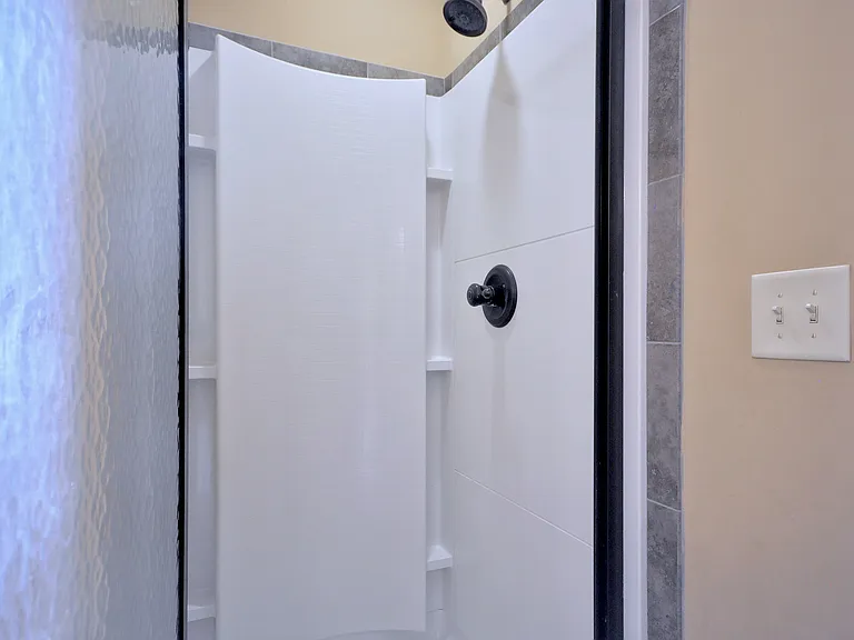 3723 Tradewinds Ter — Photo 31