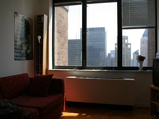 Rented by Sotheby's International Realty | media 54