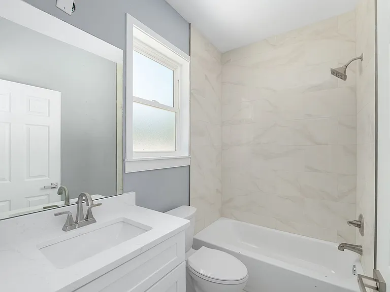 424 NW 3rd Ave #1 — Photo 16
