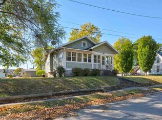 119 W Harrison St, Washington, IA 52353
