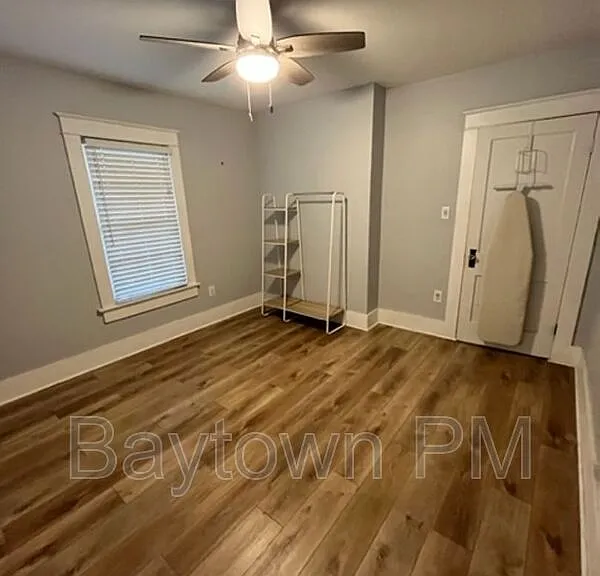 203 W Haya St — Photo 7