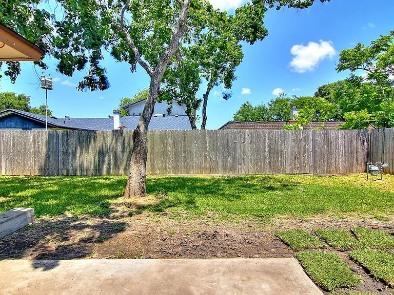 1947 Sean Dr — Photo 20