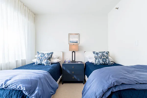 Rented by Douglas Elliman | media 27