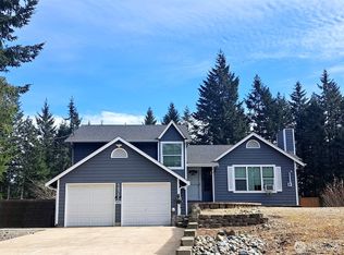10755 Ridge Rim Trl SE, Pt Orchard, WA 98367