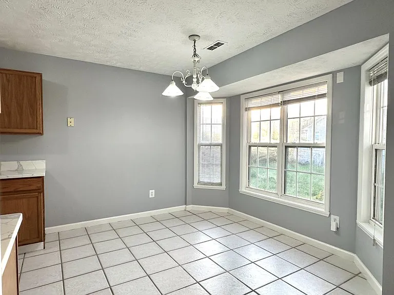 1002 Coalport Rd — Photo 10