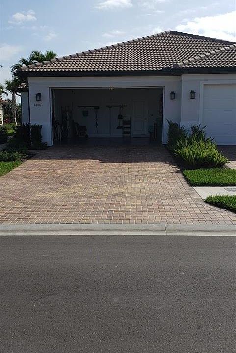1st image of 1486 Oceania Dr South