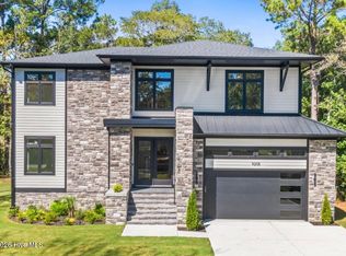 9208 Sedgley Dr, Wilmington, NC 28412