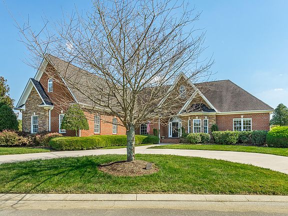 2nd image of 3301 Princeton Hill Cir NW #9