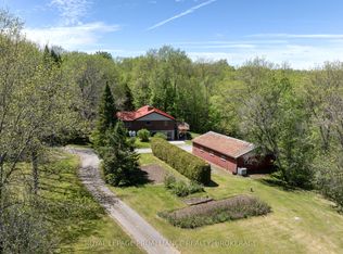 3384 Murton Rd, South Frontenac, ON K0H 1V0