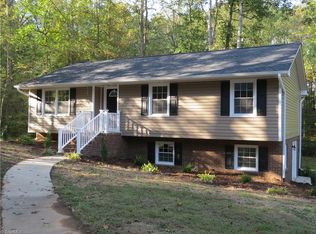 806 Briarwood St, Reidsville, NC 27320